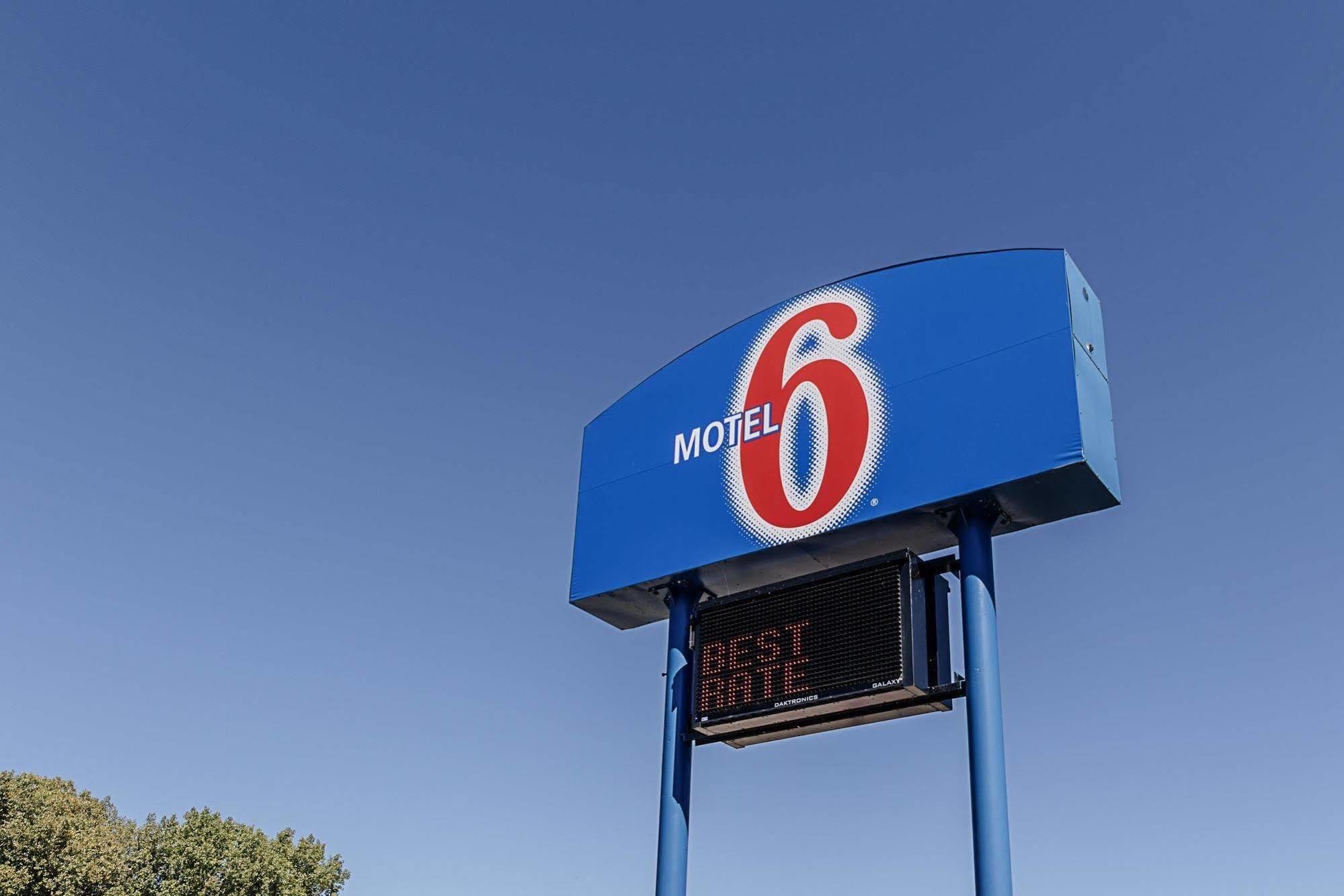 Motel 6-La Crosse, Wi Экстерьер фото
