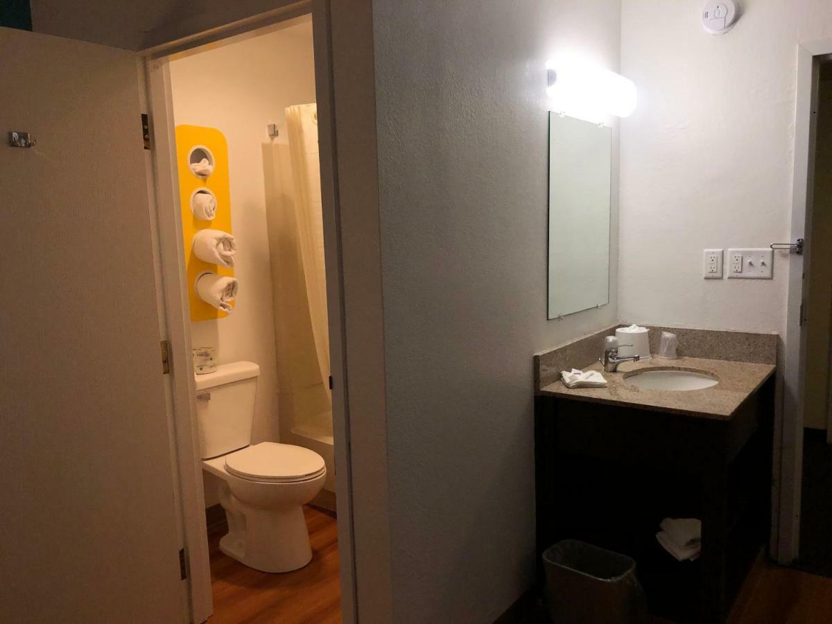 Motel 6-La Crosse, Wi Экстерьер фото