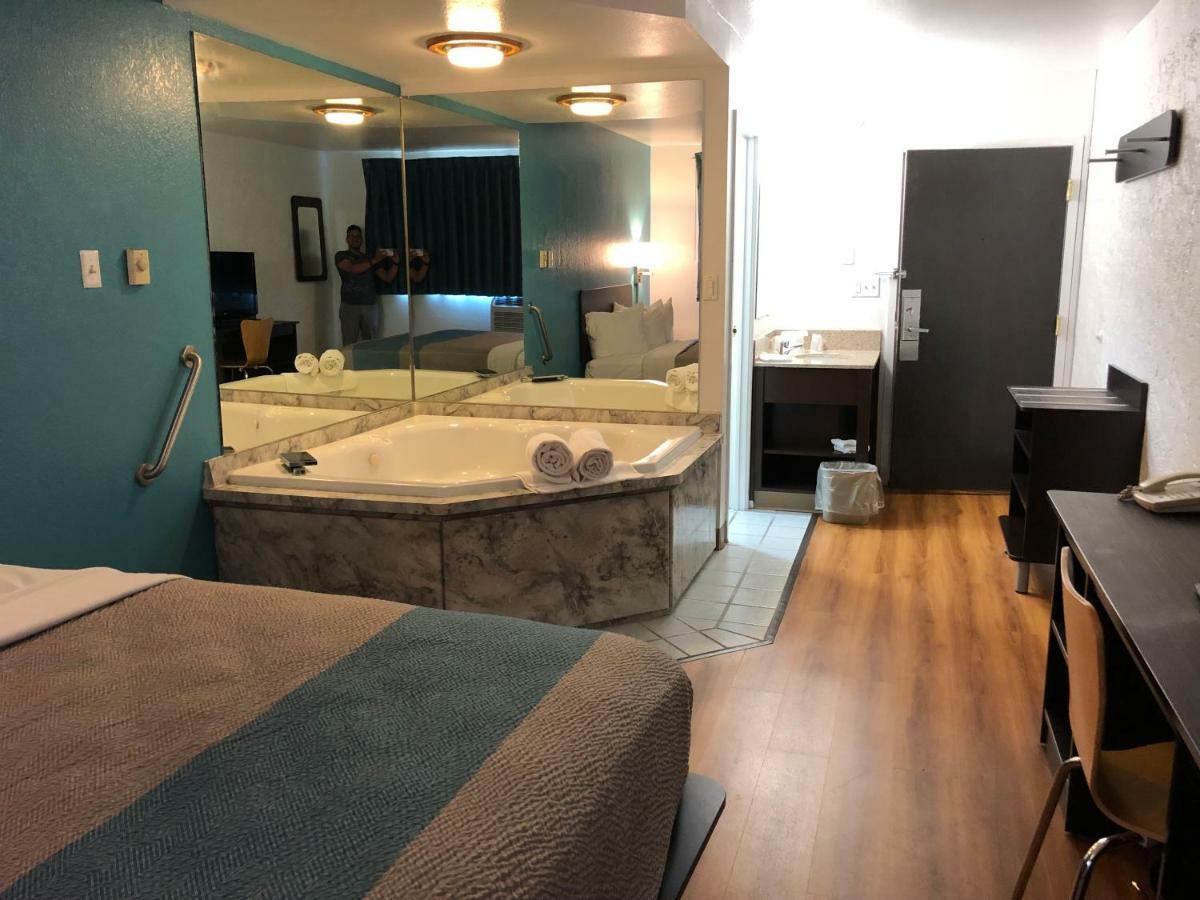 Motel 6-La Crosse, Wi Экстерьер фото